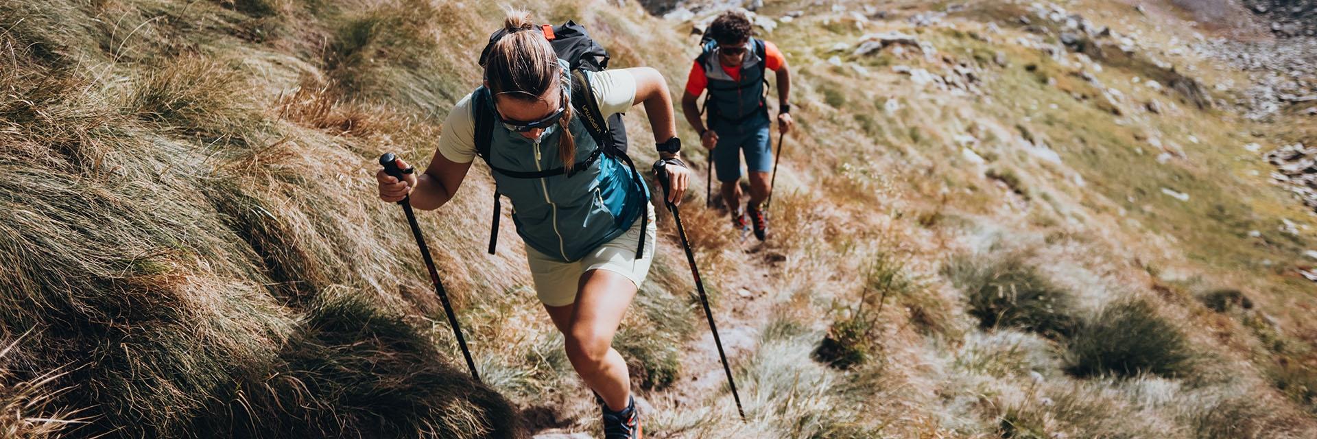 Wanderschuhe für den Sommer – hohe oder niedrige?