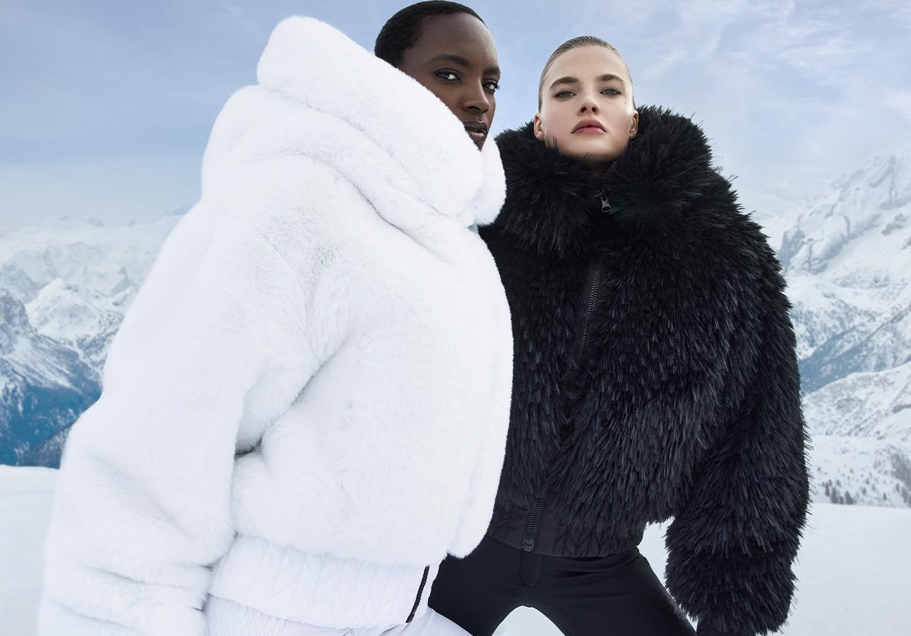 Modne kurtki na zimę 2025/26 – biała i czarna futrzana kurtka Modne kurtki na zimę 2025/26 – biała i czarna futrzana kurtka